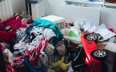 Holiday Clutter: What to Get Rid of Before Guests Arrive