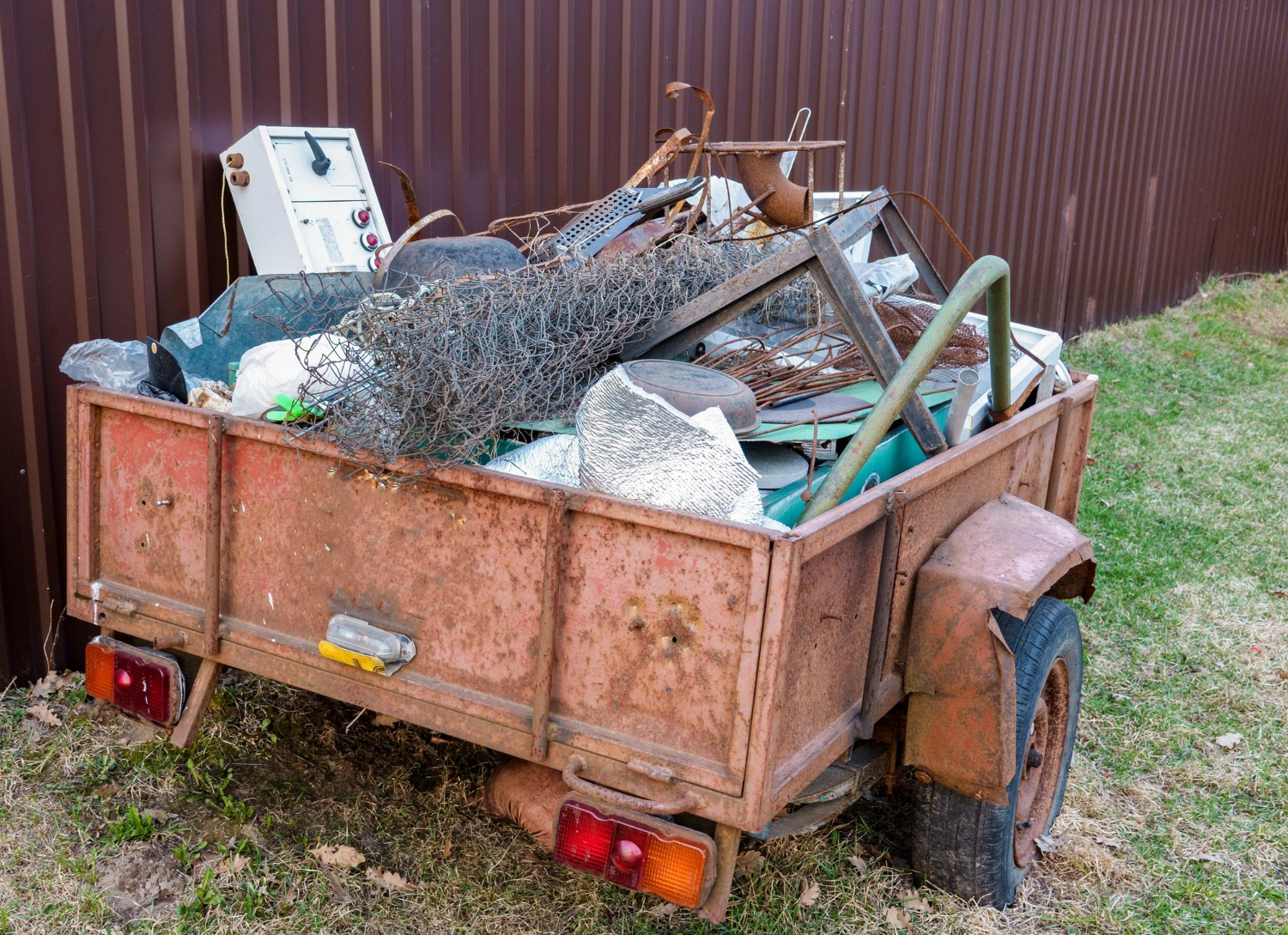 Clear Your Outdoor Space with Fast Yard Cleanup - GoodFellas Junk Removal in Cincinnati, OH and Northern, KY